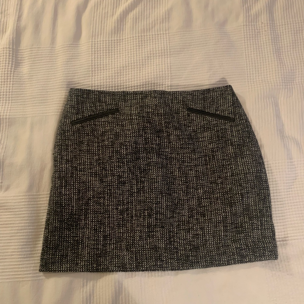Banana Republic Size 6p Mini Skirt